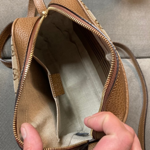 Authentic Bree Original Gucci GG canvas mini messenger bag - Picture 7 of 11